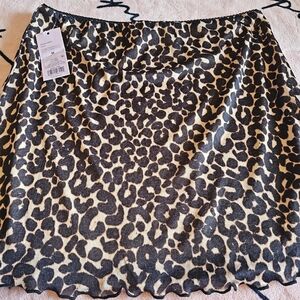 💥SALE💥wild fable Leopard Print Mini Skirt in Black and Cream
